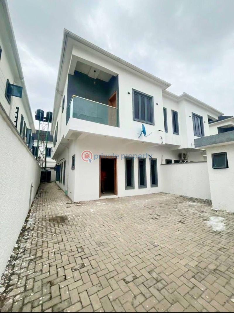 4 bedroom Semi detached Duplex For Sale Along Lekki Expressway Lagos - 8