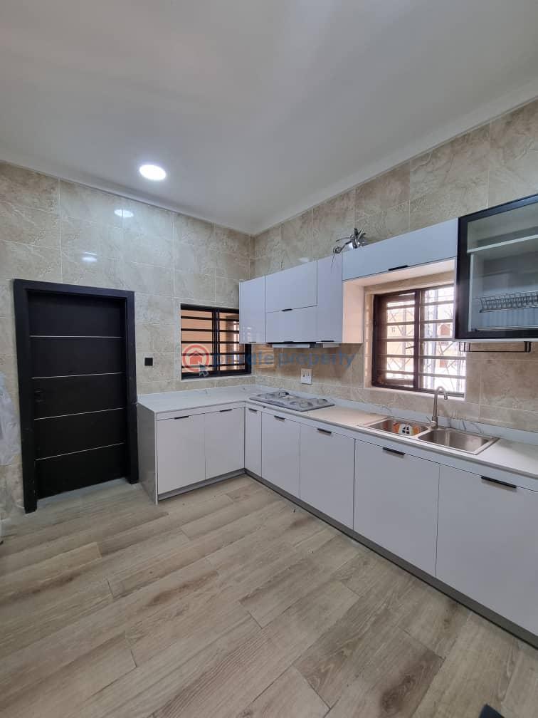 4 bedroom Terrace For Sale Ikate Elegushi Lekki Lagos - 8