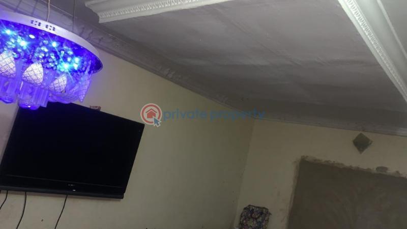 Detached Bungalow For Sale Akoto Estate, Elebu Akala Express Ibadan Oyo - 6