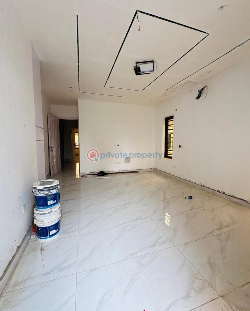 4 bedroom Detached Duplex For Sale Ogudu GRA Lagos - 0