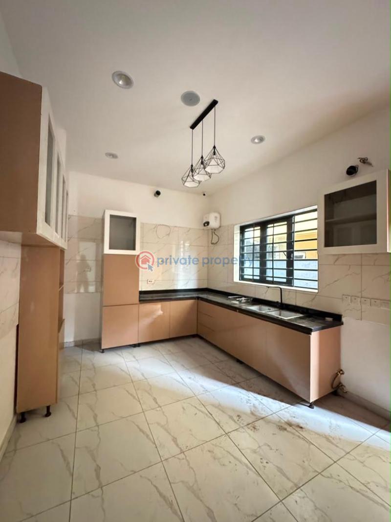 4 bedroom Detached Duplex For Sale Surulere Lagos - 8