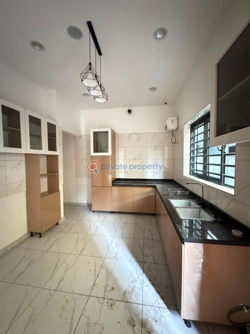 4 bedroom Detached Duplex For Sale Surulere Lagos - 6