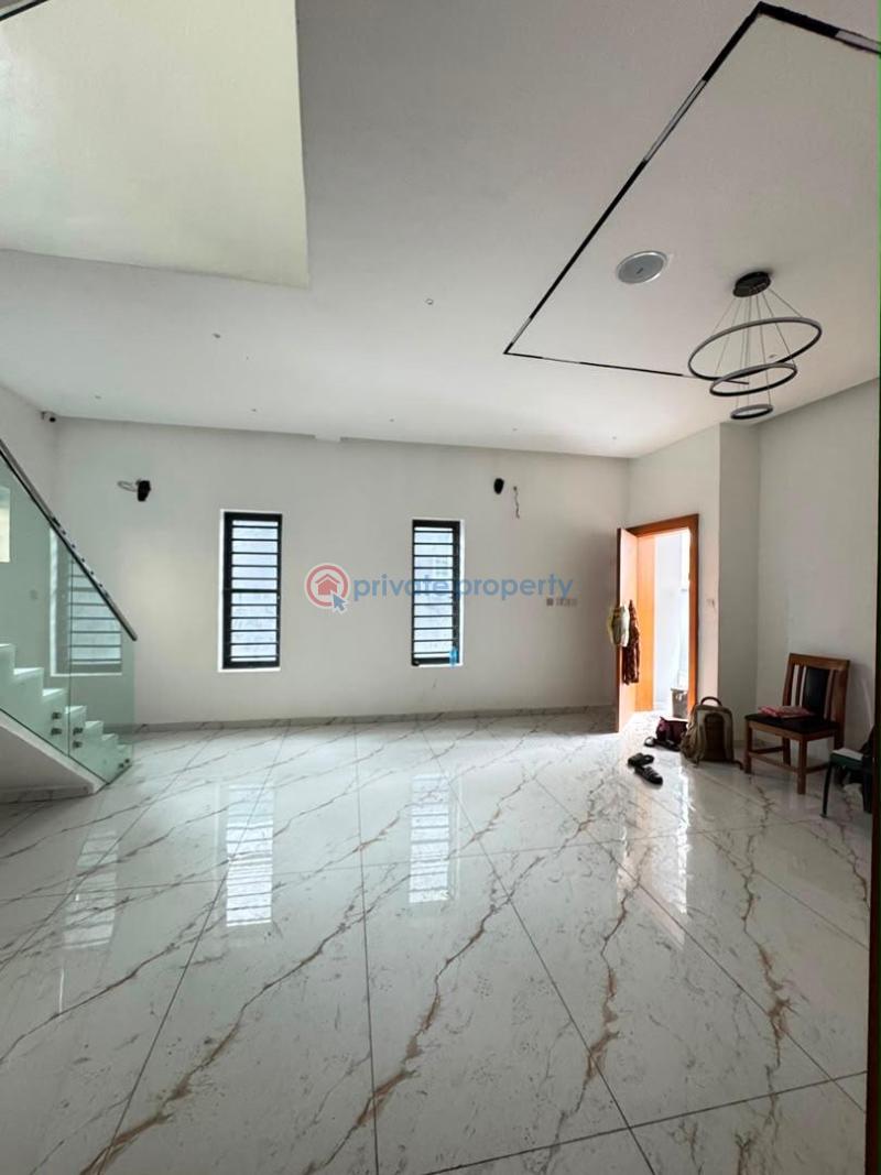 4 bedroom Detached Duplex For Sale Surulere Lagos - 5
