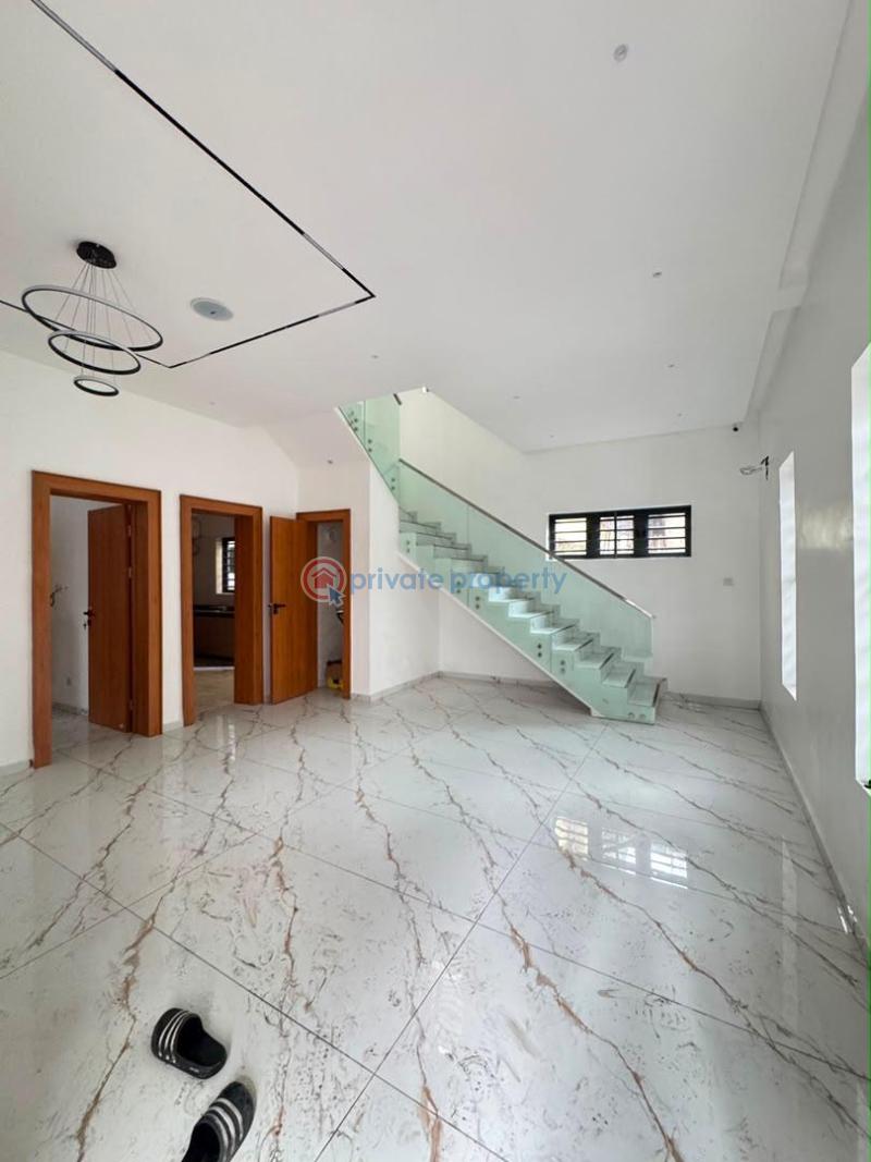 4 bedroom Detached Duplex For Sale Surulere Lagos - 2