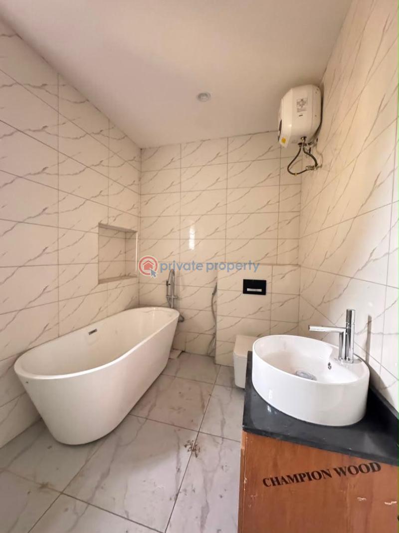 4 bedroom Detached Duplex For Sale Surulere Lagos - 17