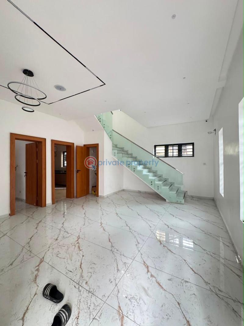 4 bedroom Detached Duplex For Sale Surulere Lagos - 3
