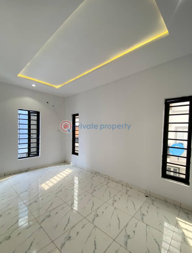 4 bedroom Detached Duplex For Sale Ikota Lekki Lagos - 2