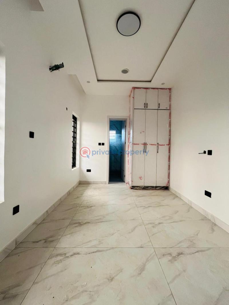 4 bedroom Detached Duplex For Sale Omole Phase 1 Ojodu Lagos - 17