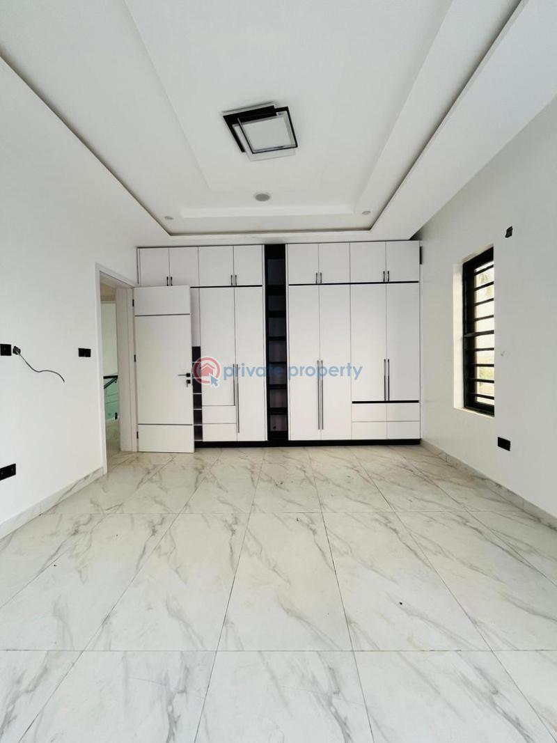 4 bedroom Detached Duplex For Sale Omole Phase 1 Ojodu Lagos - 3