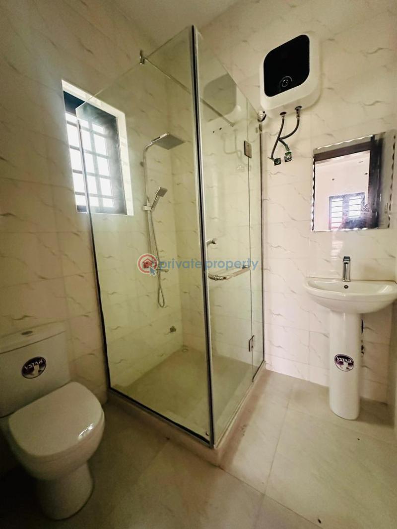 4 bedroom Detached Duplex For Sale Magodo GRA Phase 2 Kosofe/Ikosi Lagos - 3