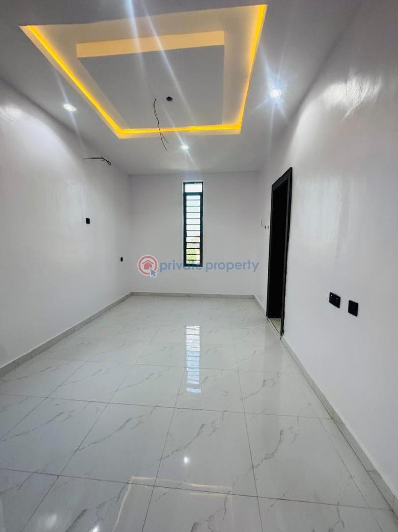 4 bedroom Semi detached Duplex For Sale Ifako-ogba Lagos - 4