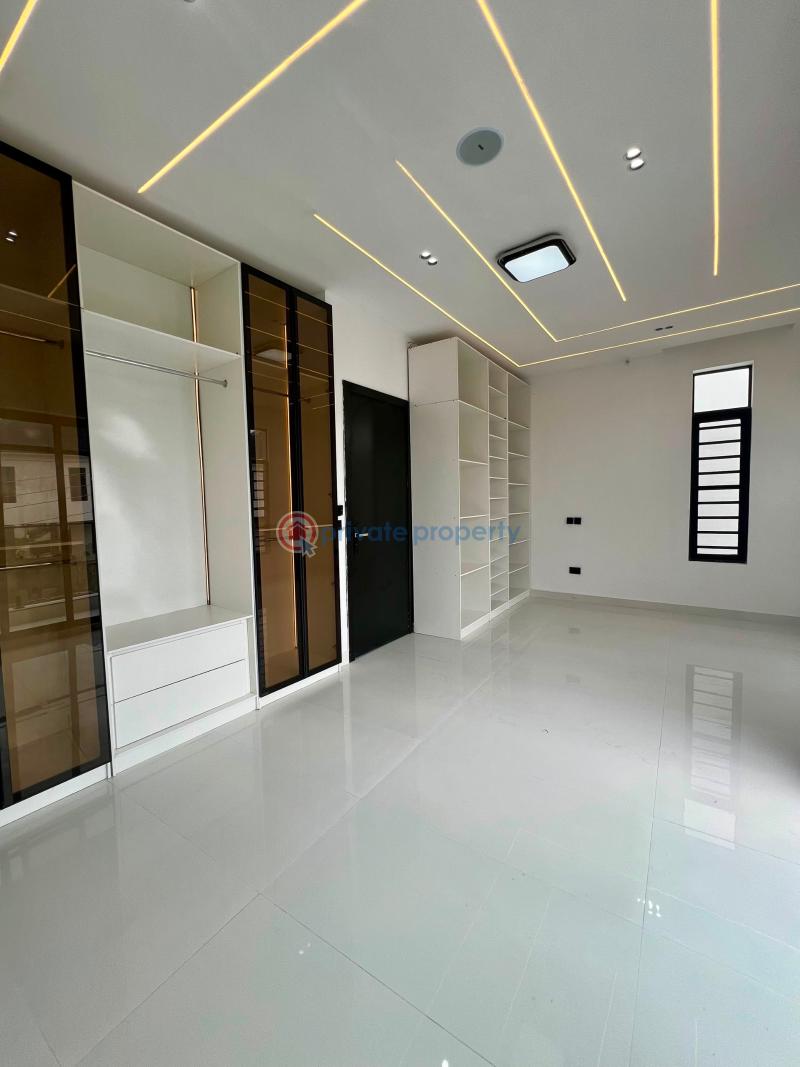 4 bedroom Detached Duplex For Sale Sangotedo Ajah Lagos - 11