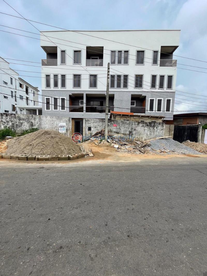 4 bedroom Semi detached Duplex For Sale Maryland Lagos - 1