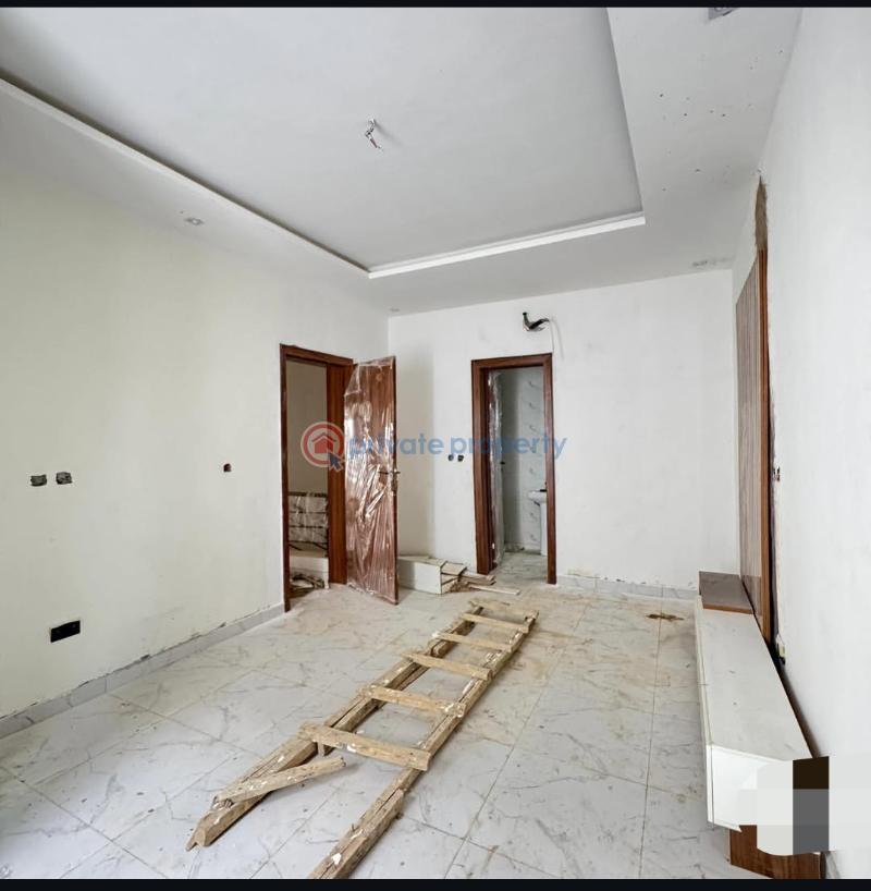 4 bedroom Semi detached Duplex For Sale Mende Maryland Lagos - 4