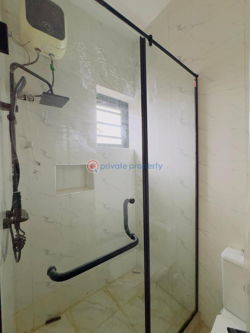 4 bedroom Semi detached Duplex For Sale Nicely Built 4 Bedroom Semi Detached Duplex With Bq Anthony Village Maryland Lagos - 10