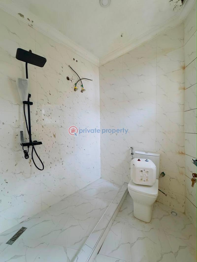 4 bedroom Semi detached Duplex For Sale Nicely Built 4 Bedroom Semi Detached Duplex With Bq, Omole Phase 2 Extension Omole Phase 2 Ojodu Lagos - 13