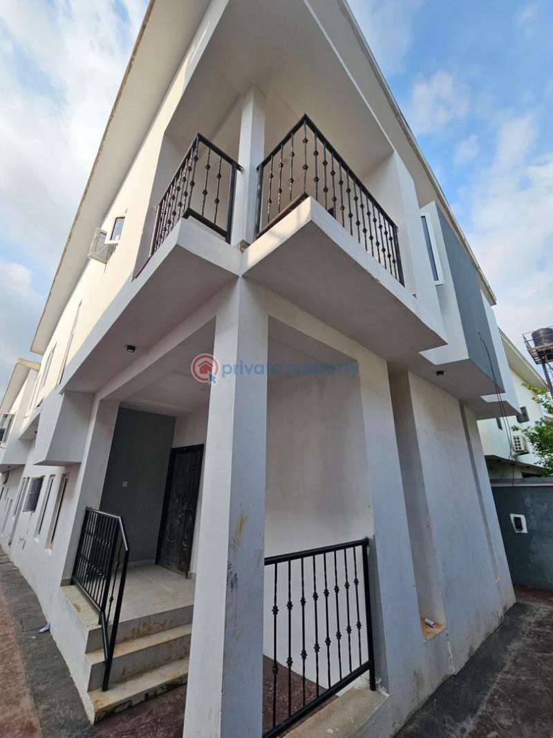 4 bedroom Semi detached Duplex For Sale Maryland Lagos - 2