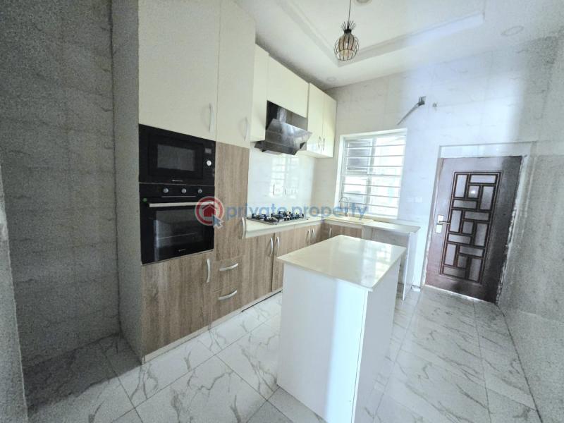 Nicely built 4-bedroom semi detached house - 11 4 bedroom Semi detached Duplex For Rent Chevron Drive Lekki Lagos - 11