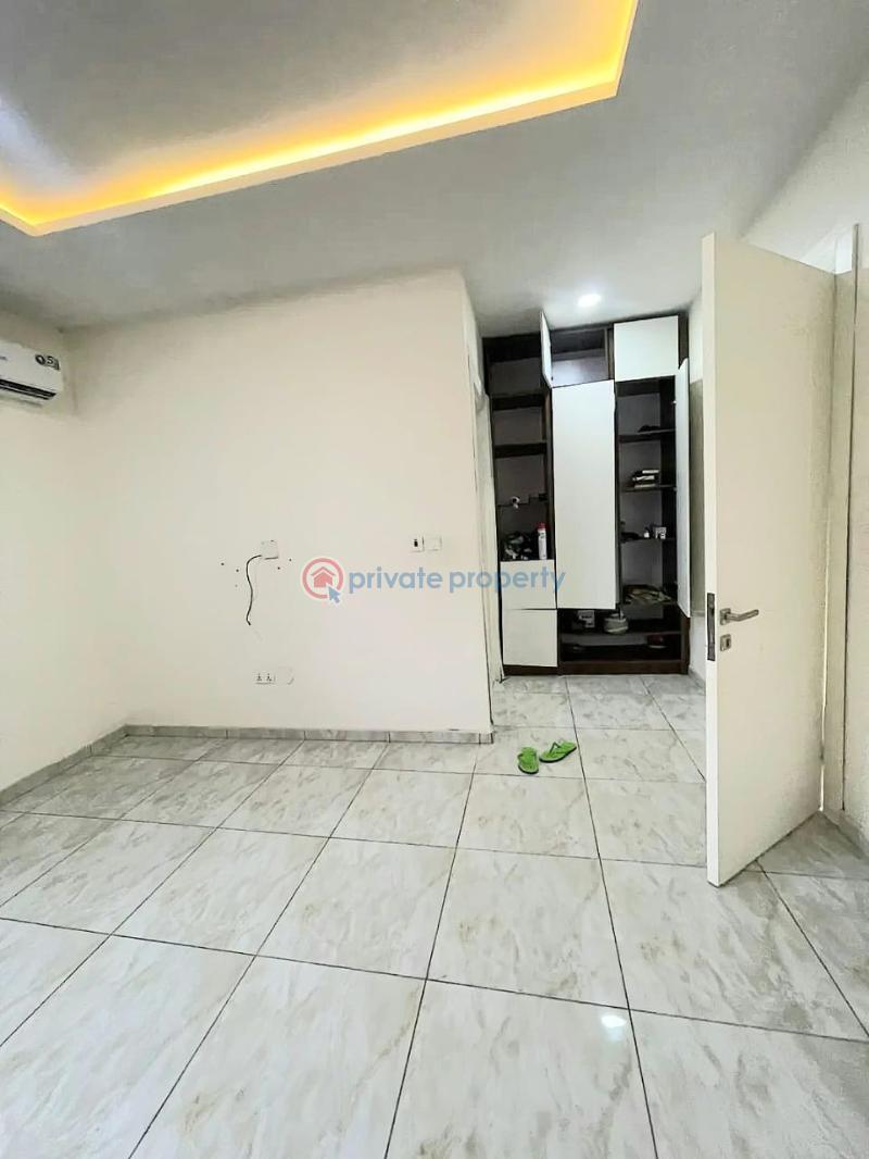 Nicely built 4 bedroom terrace duplex with bq - 16 4 bedroom Terraced Duplex For Rent Lekki Phase 1 Lagos - 16