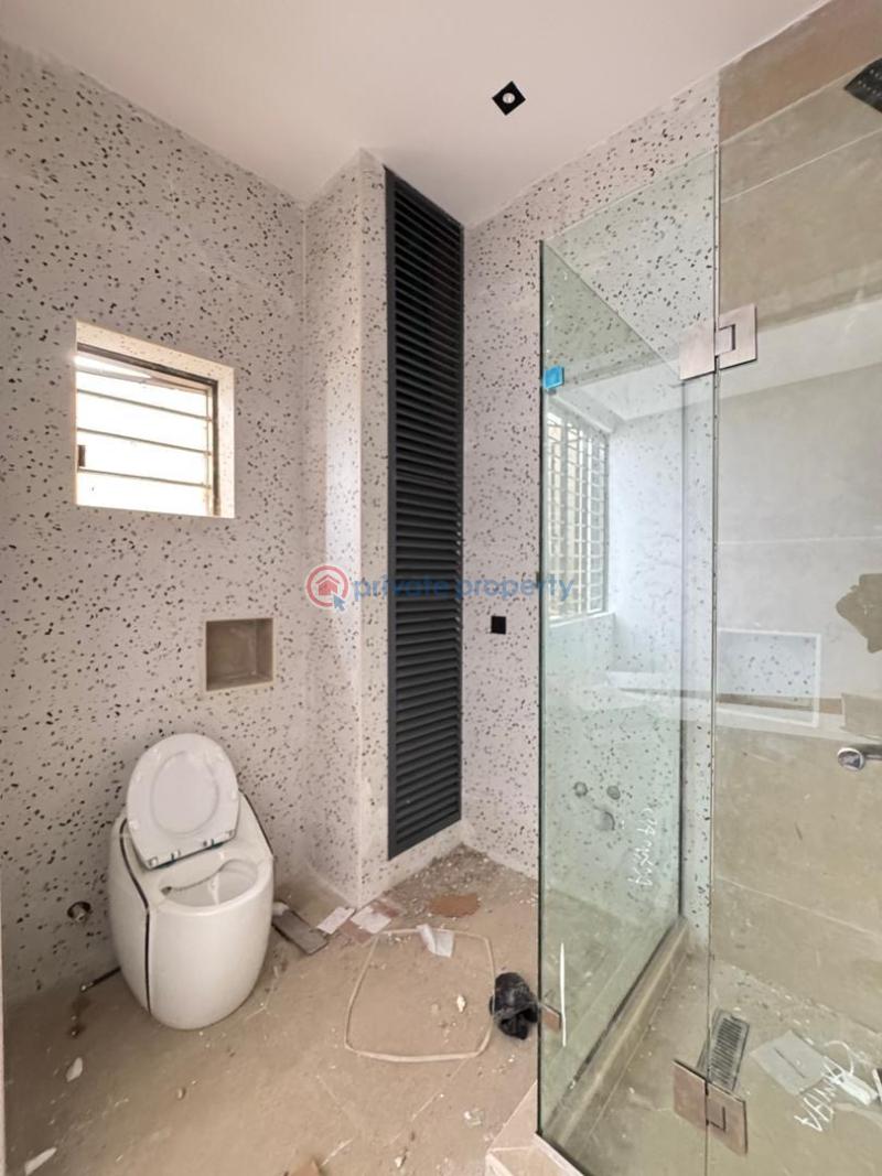 4 bedroom Terraced Duplex For Sale Nicely Built 4 Bedroom Terrace Duplex With Bq, Surulere Surulere Lagos - 5