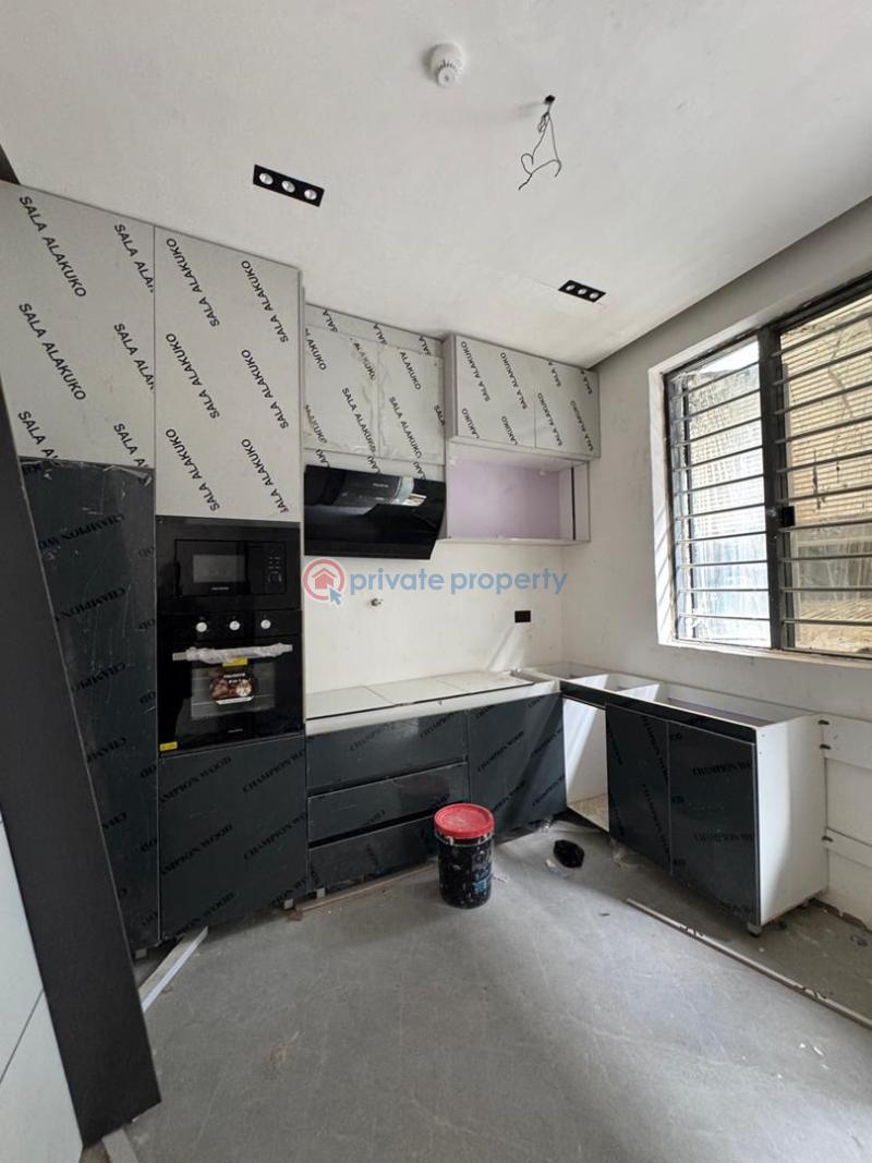 4 bedroom Terraced Duplex For Sale Nicely Built 4 Bedroom Terrace Duplex With Bq, Surulere Surulere Lagos - 2