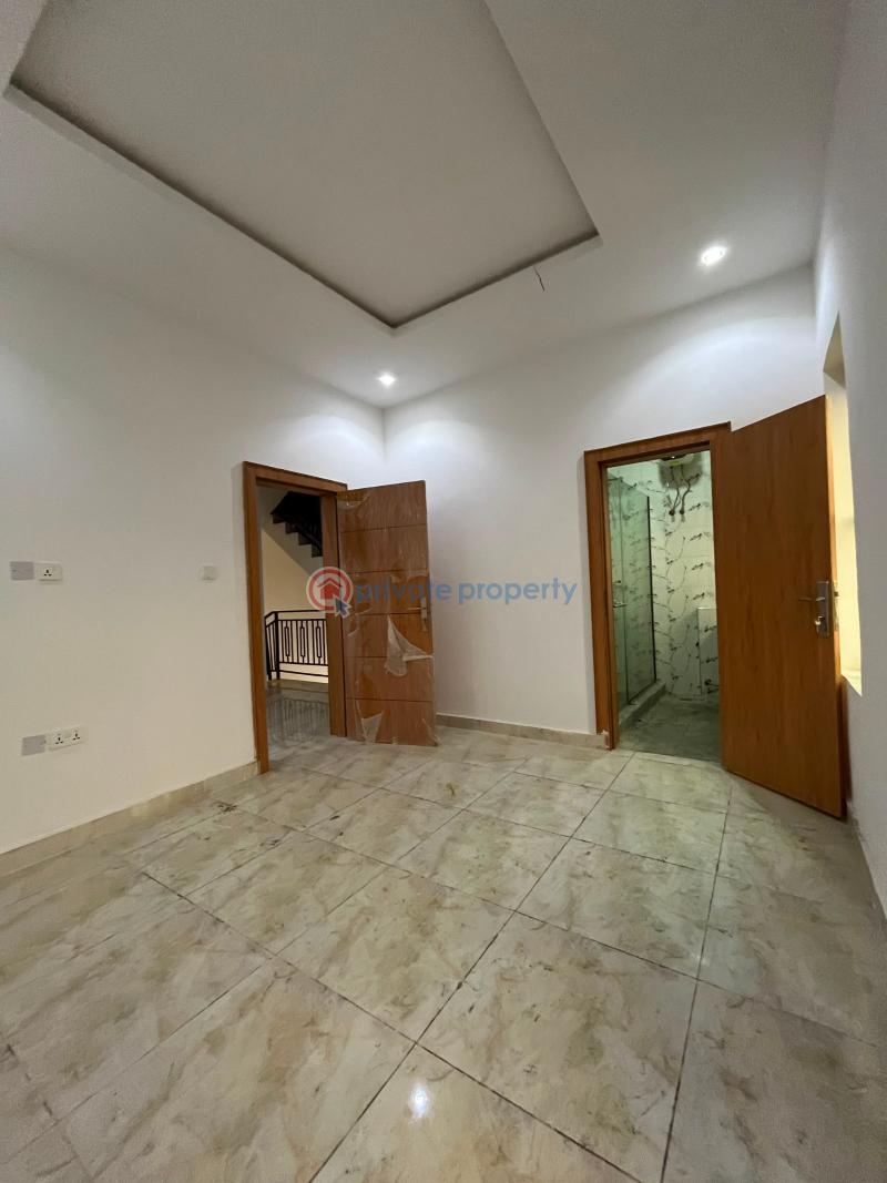 4 bedroom Terrace For Sale Gbagada Phase 1 Lagos - 9