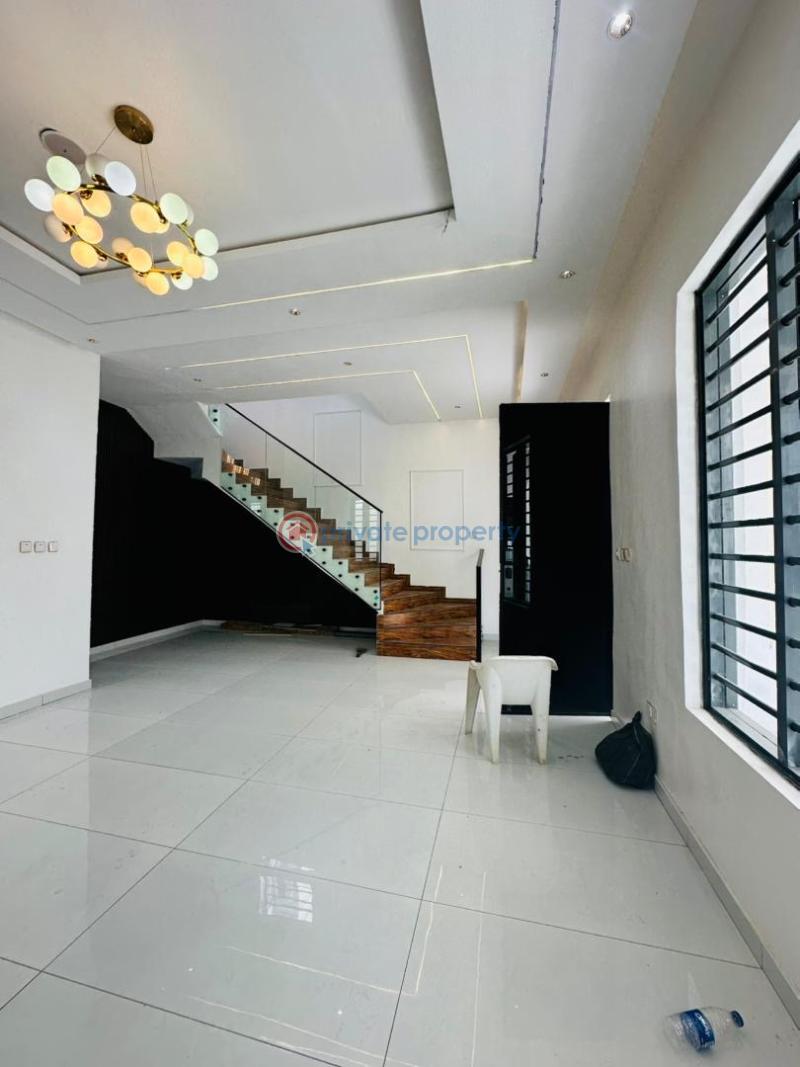 Nicely built 4bedroom detached duplex with bq - 2 4 bedroom Detached Duplex For Sale Ajah Lagos - 2