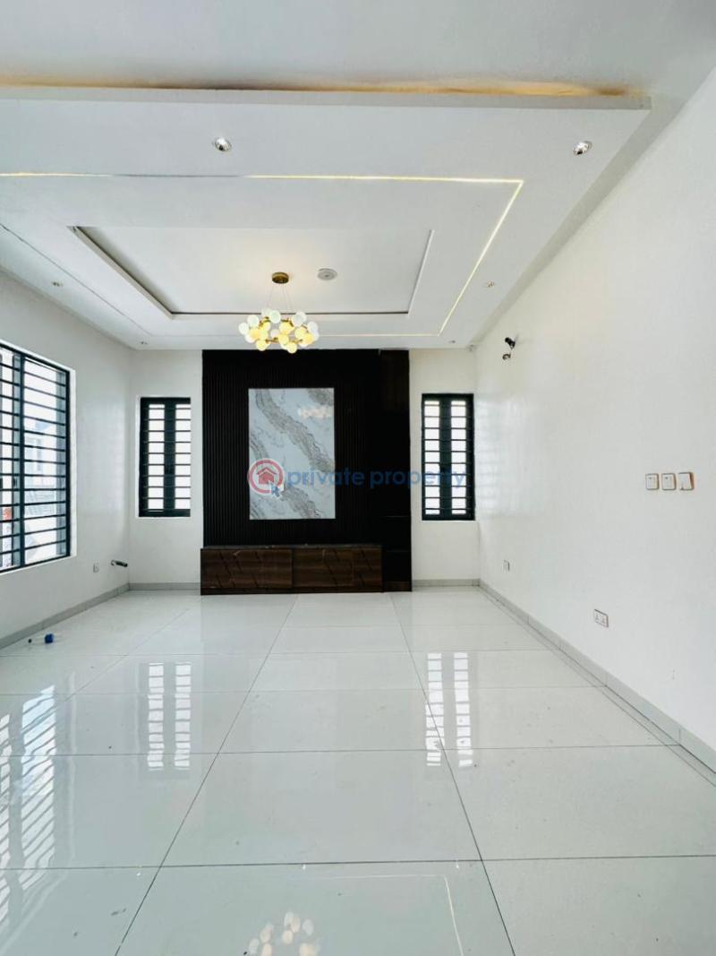 Nicely built 4bedroom detached duplex with bq - 1 4 bedroom Detached Duplex For Sale Ajah Lagos - 1