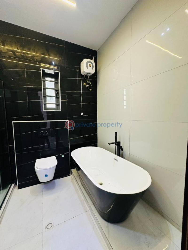 Nicely built 4bedroom semi detached duplex with bq - 7 4 bedroom Semi detached Duplex For Sale Ajah Lagos - 7