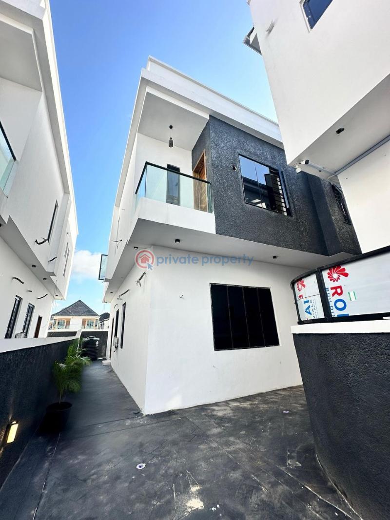 4 bedroom Semi detached Duplex For Sale Orchid Lekki Oral Estate Lekki Lagos - 0