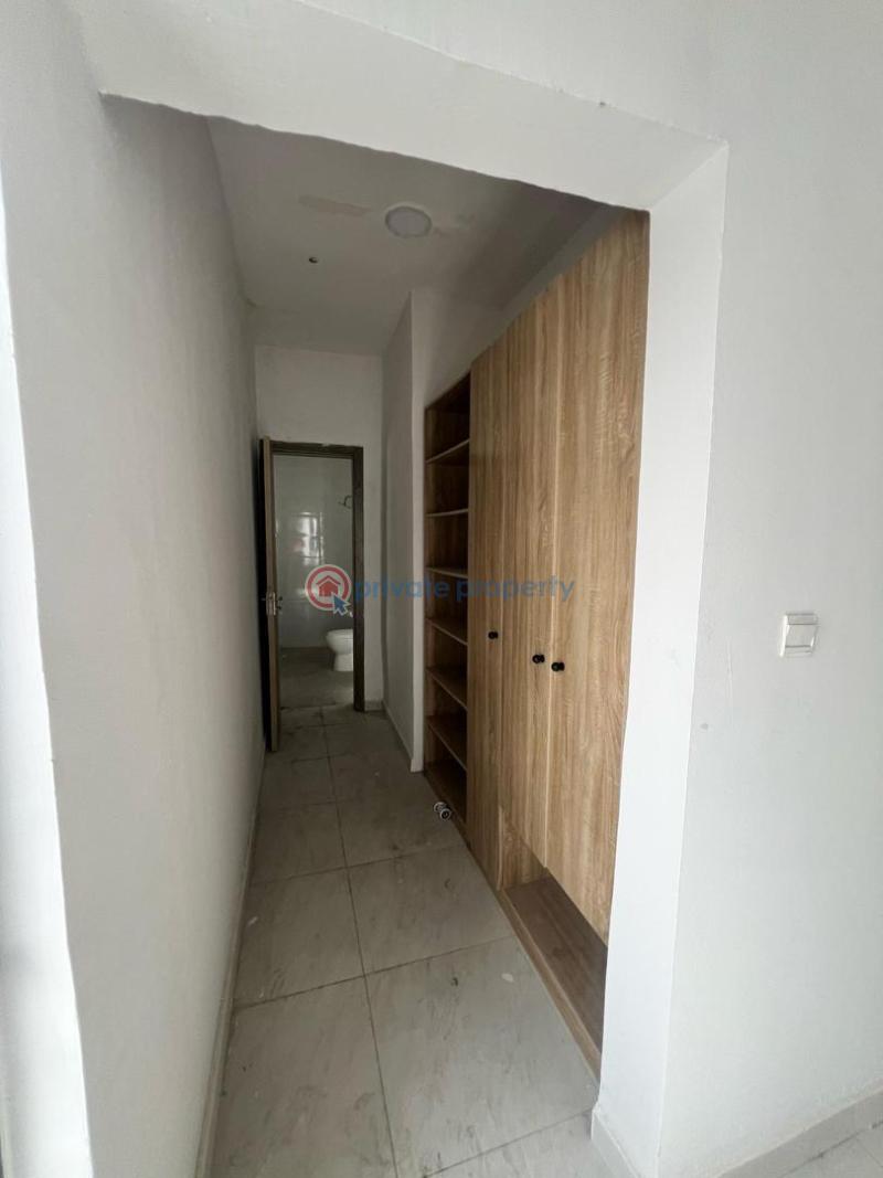 Nicely built 4bedroom terrace duplex - 10 4 bedroom Terraced Duplex For Rent Victoria Garden City Lekki Lagos - 10