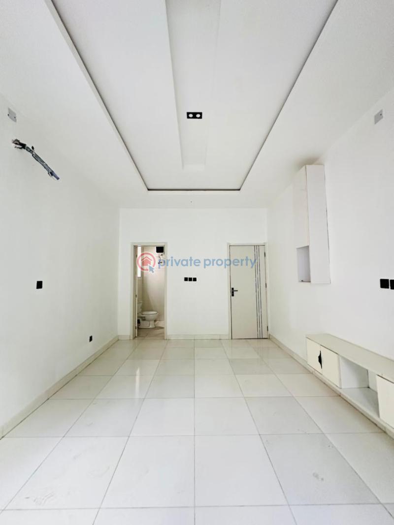 5 bedroom Detached Duplex For Sale Chevron Drive Lekki Lagos - 9