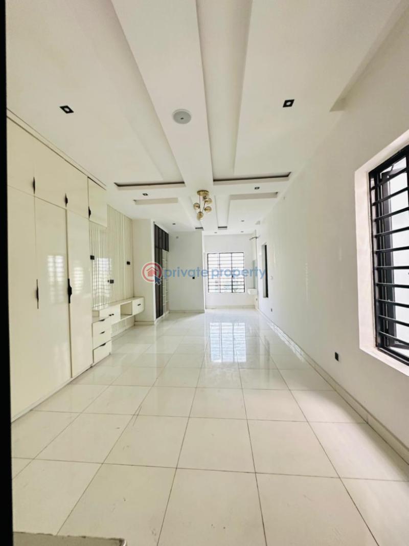 5 bedroom Detached Duplex For Sale Chevron Drive Lekki Lagos - 5