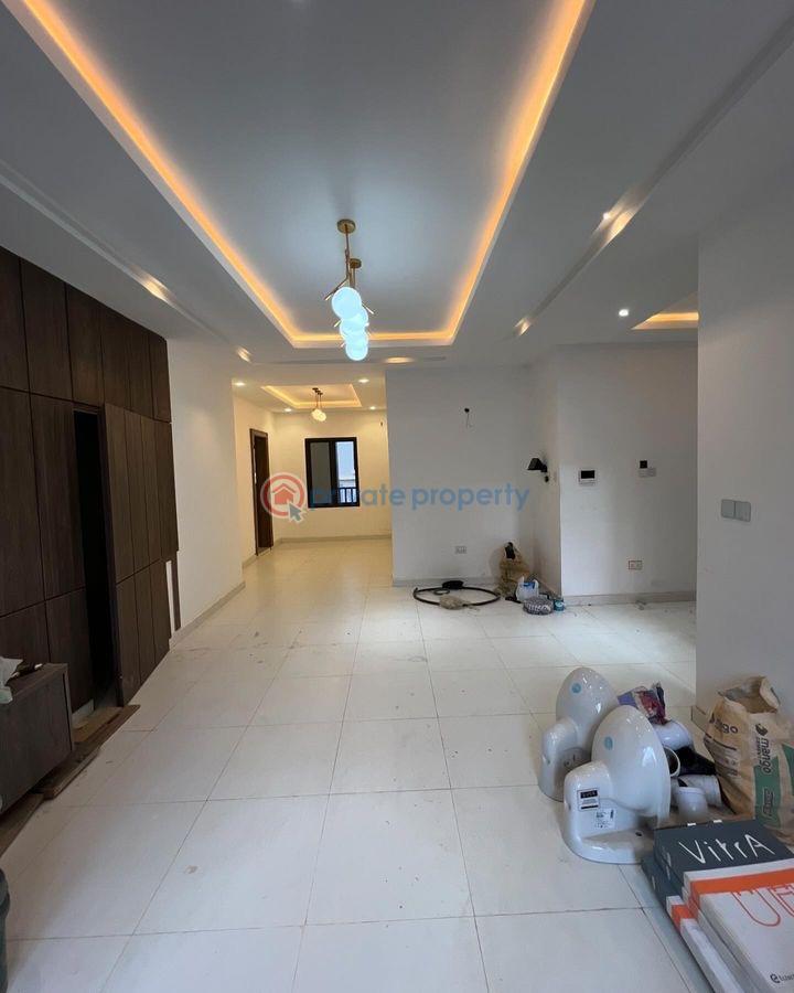 3 bedroom Block Of Flats For Sale Living Jahi District Abuja Jahi Abuja Phase 2  - 4