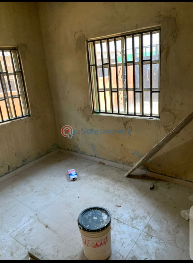 1 bedroom Mini Flat For Rent Oworonshoki Gbagada Lagos - 4