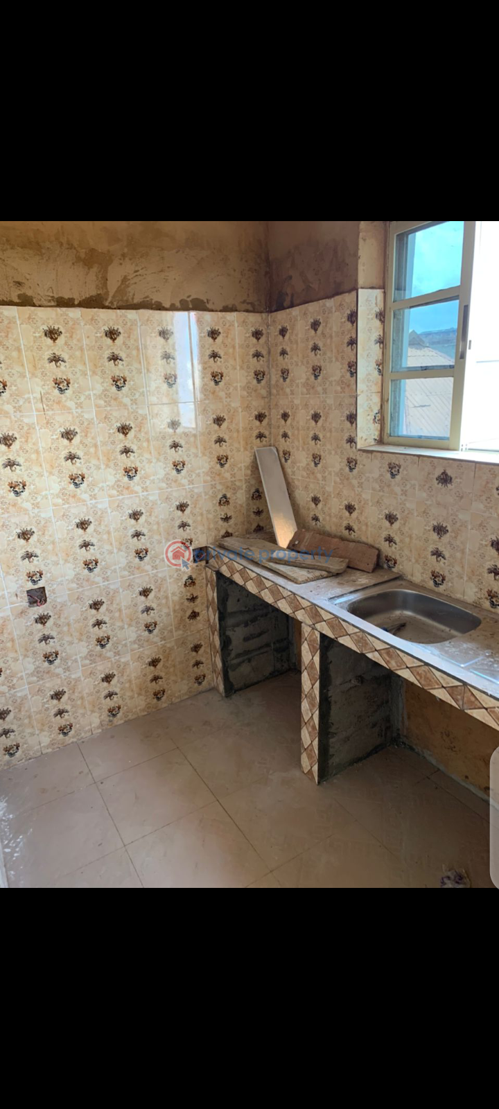 1 bedroom Mini Flat For Rent Oworonshoki Gbagada Lagos - 3