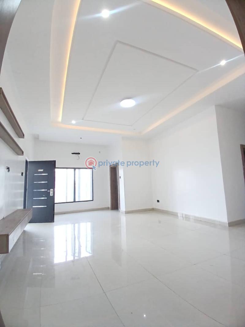 2 bedroom Block Of Flats For Rent House On The Rock Church Axis Kukwuaba Abuja Phase 2  - 4