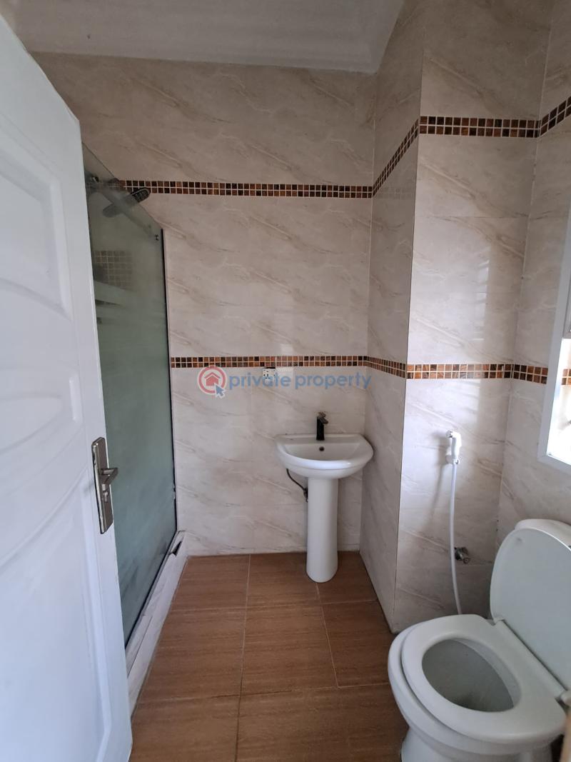 3 bedroom Flat & Apartment For Rent Gilmore Jahi Abuja Phase 2  - 4