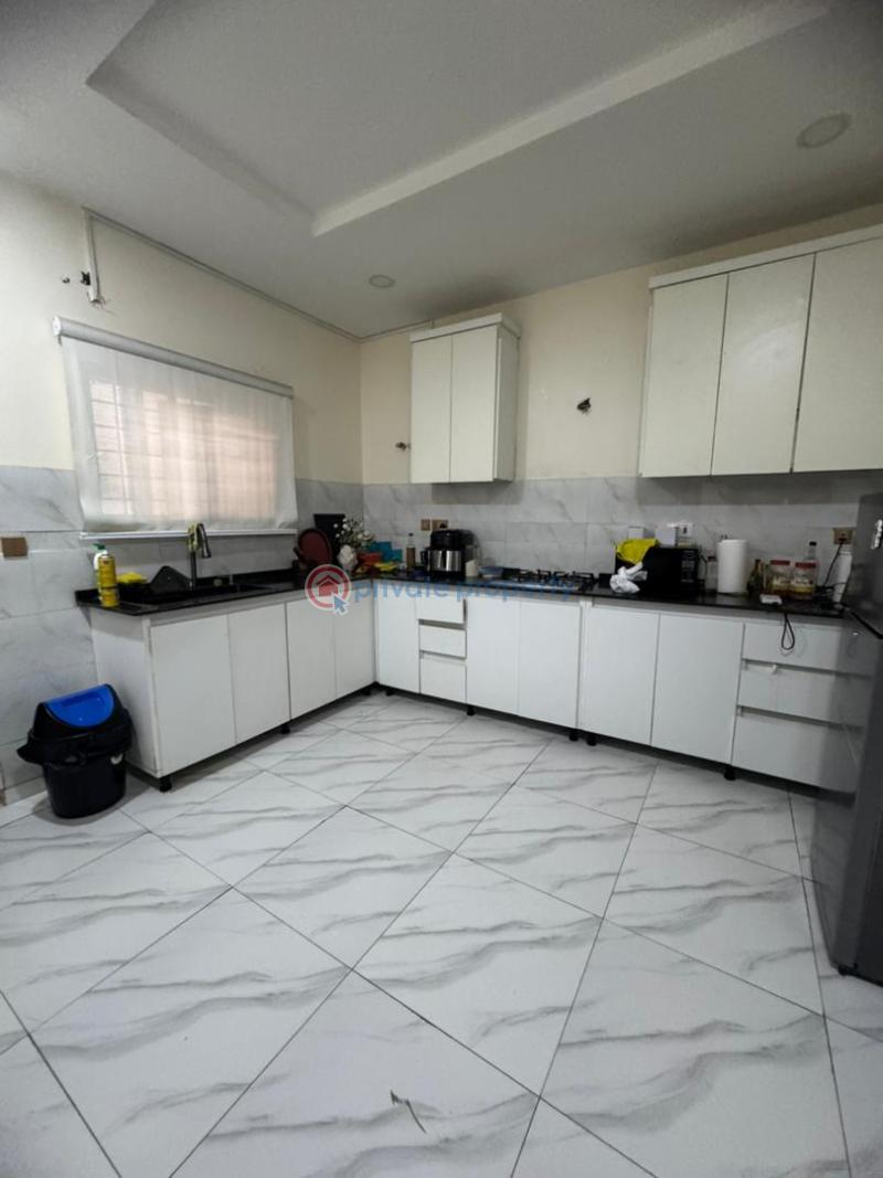 3 bedroom Block Of Flats For Sale Jabi Lake Side Jabi Abuja Phase 2  - 3