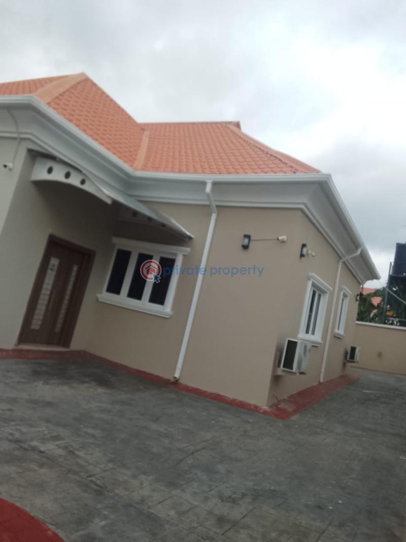 3 bedroom Bungalow For Rent Jedo Estate Airport Road Lugbe. Abuja Lugbe Abuja Phase 4  - 0