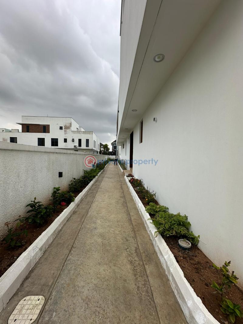 Nicely finished 5 bedroom osapa london - 17 5 bedroom Detached Duplex For Sale Osapa London Lekki Lagos - 17