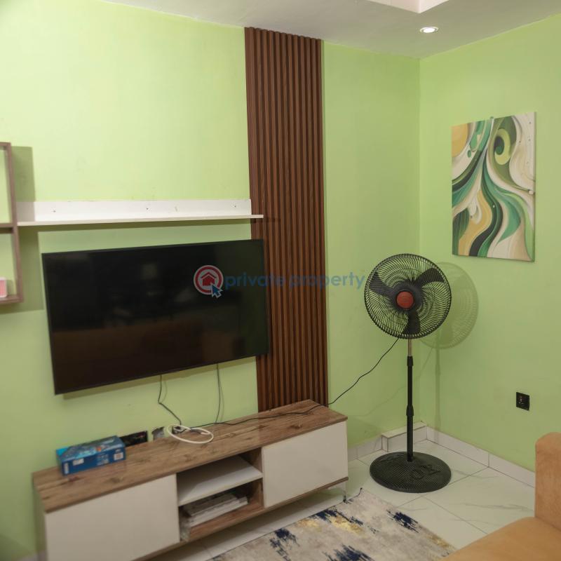 1 bedroom Flat & Apartment Short let Lawanson Surulere Lagos - 5