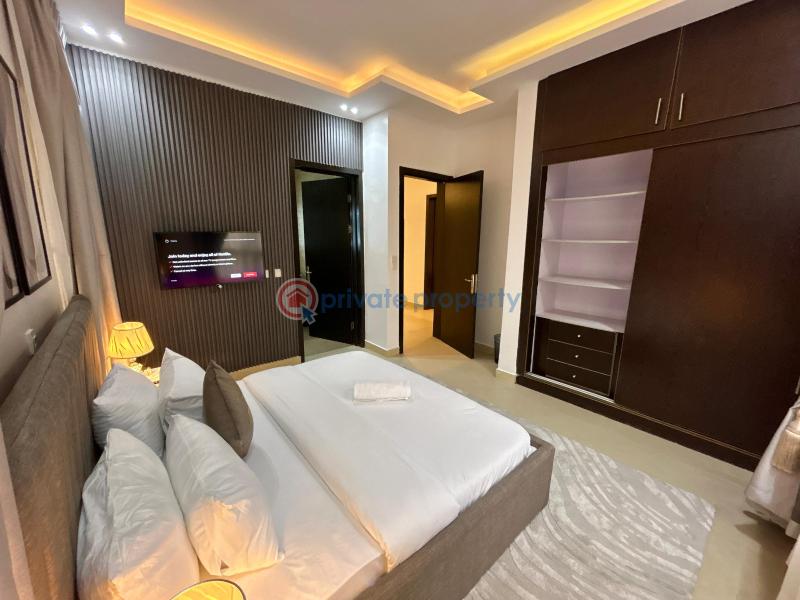 3 bedroom Flat & Apartment Short let Bourdillon Ikoyi Lagos - 0