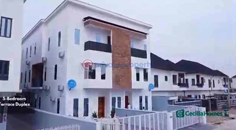 5 bedroom Flat & Apartment Short let Ikota Lekki Lagos - 0