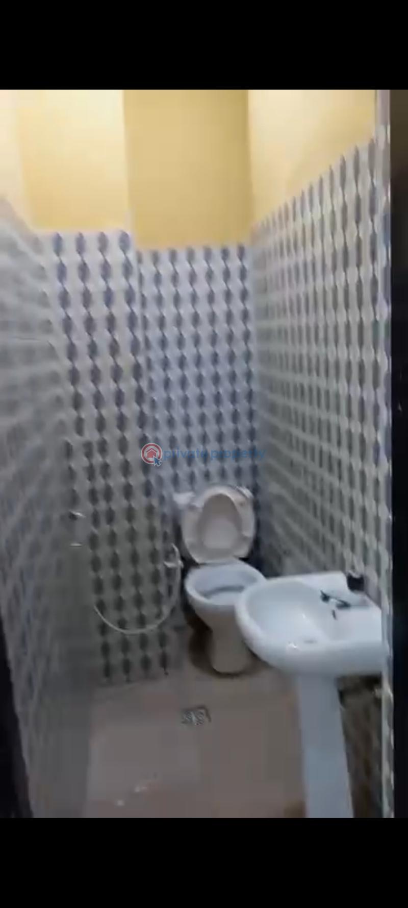 2 bedroom Block Of Flats For Rent Uba Axis Ifaako Gbagada Ifako-Gbagada Lagos - 1