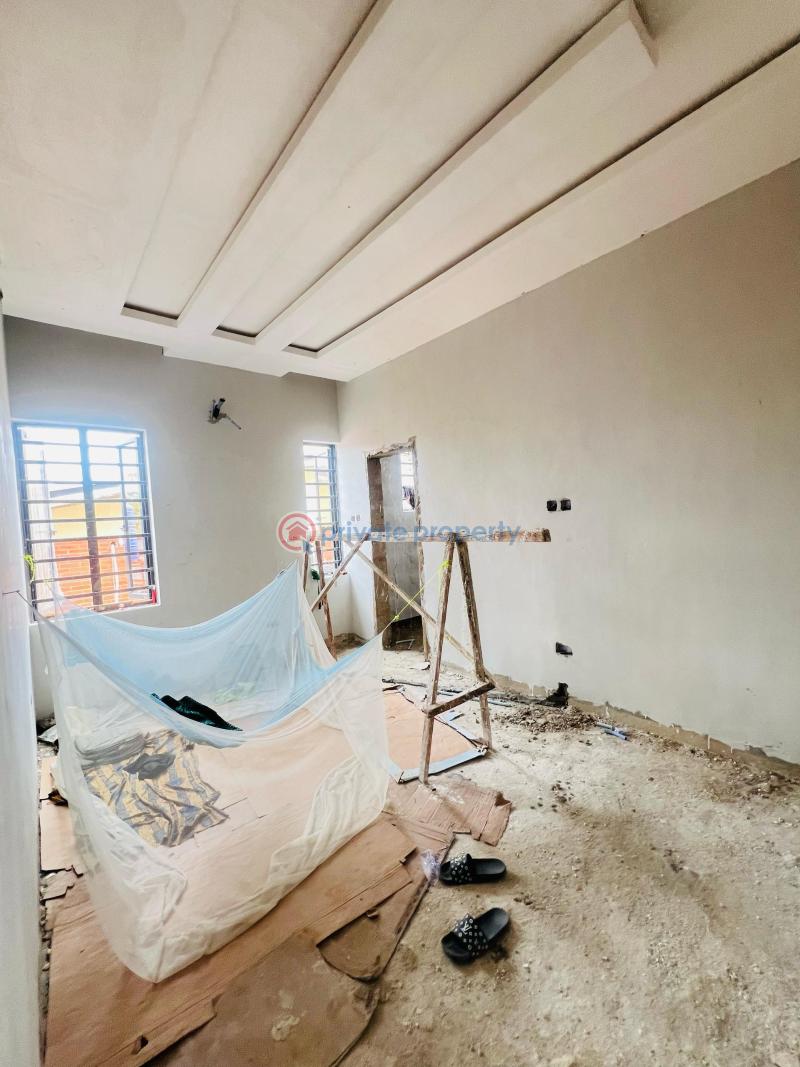 5 bedroom Detached Duplex For Sale Omole Phase 2 Ojodu Lagos - 11