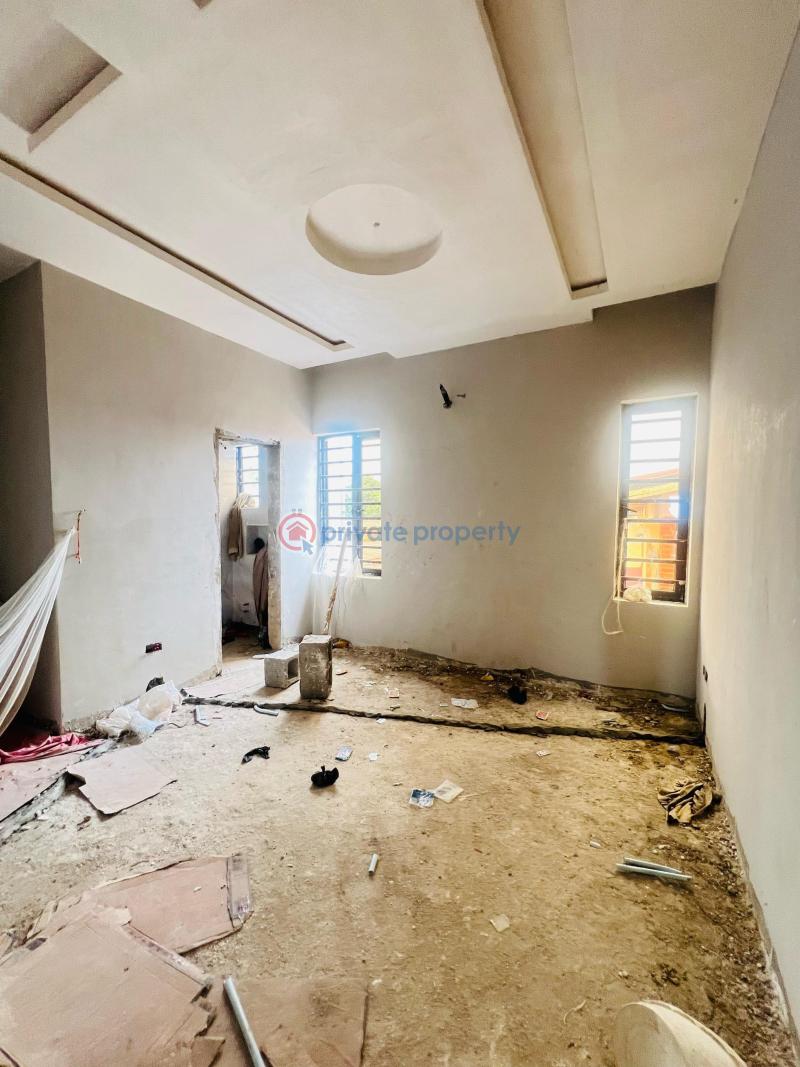 5 bedroom Detached Duplex For Sale Omole Phase 2 Ojodu Lagos - 1