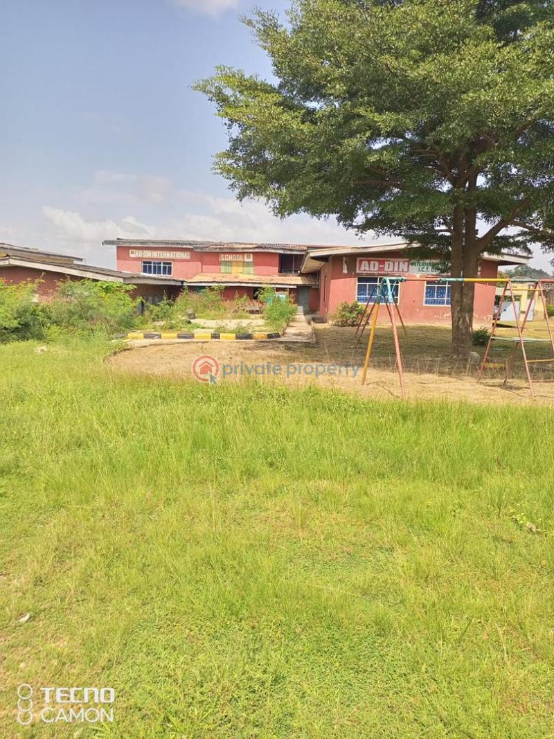 School For Sale Challenge Ibadan Oyo - 0