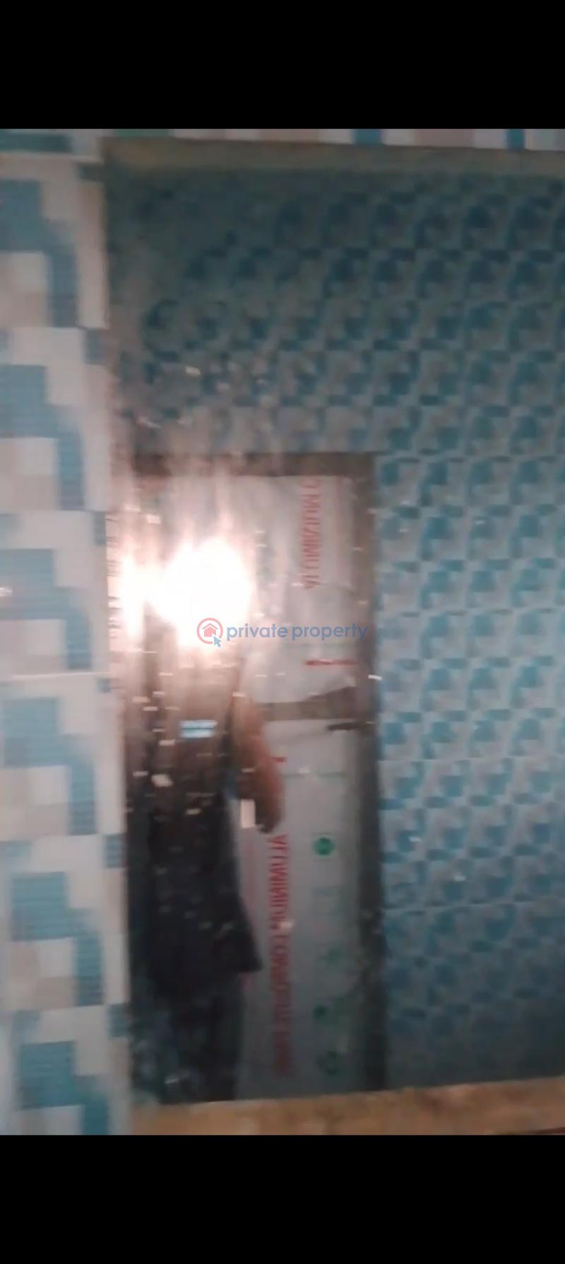 Flat & Apartment For Rent Near Kaola School, Via Tipper Garage, Off Akala Express, Ibadan Ibadan Oyo - 5