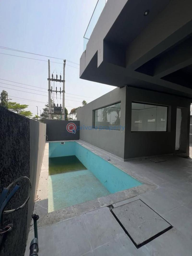 5 bedroom Detached Duplex For Sale Orchid Road Lekki Phase 2 Lagos - 4